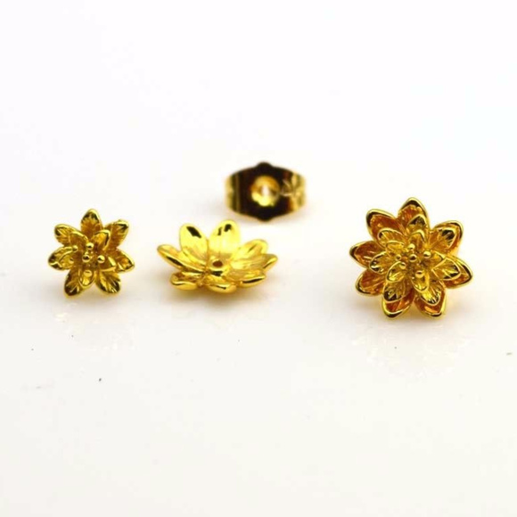 24K Yellow Gold Filled Flower Layered Carved Stud Earrings Women's Party Gift - Picture 1 of 3